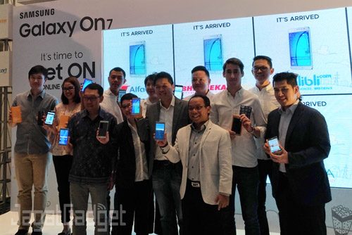 Samsung Galaxy On 7 Resmi Diluncurkan, Ekslusif di 8 Online Shop 1 galaxy-on7