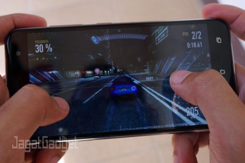zenfone-3-ze520kl-gaming-need-for-speed