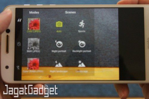 Hands-On Review Moto Mods untuk Moto Z 6 Moto Z - 44