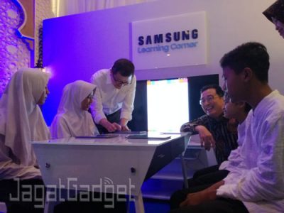 Sukses 'Jualan' Galaxy S8 & S8+, Samsung Donasikan 1,2 M 2 samsung1
