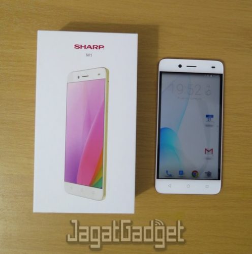 Hands-On Smartphone Android: Sharp M1 12 sharp m1 (6)