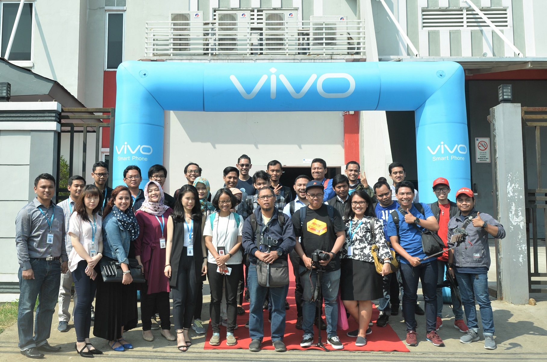 1. Pembukaan Factory Visit di Pabrik PT vivo Mobile Indonesia Cikupa Tanggerang Jawa Barat