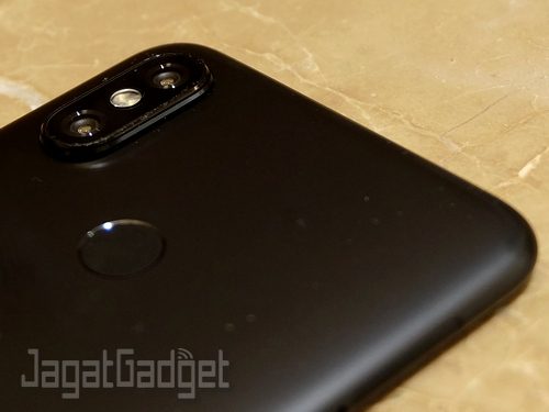 Xiaomi Mi A2 12