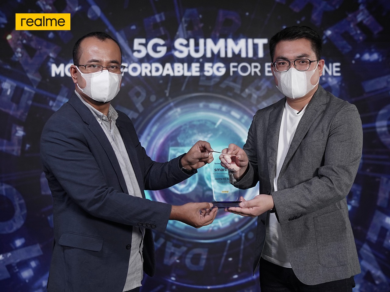 realme 5G summit