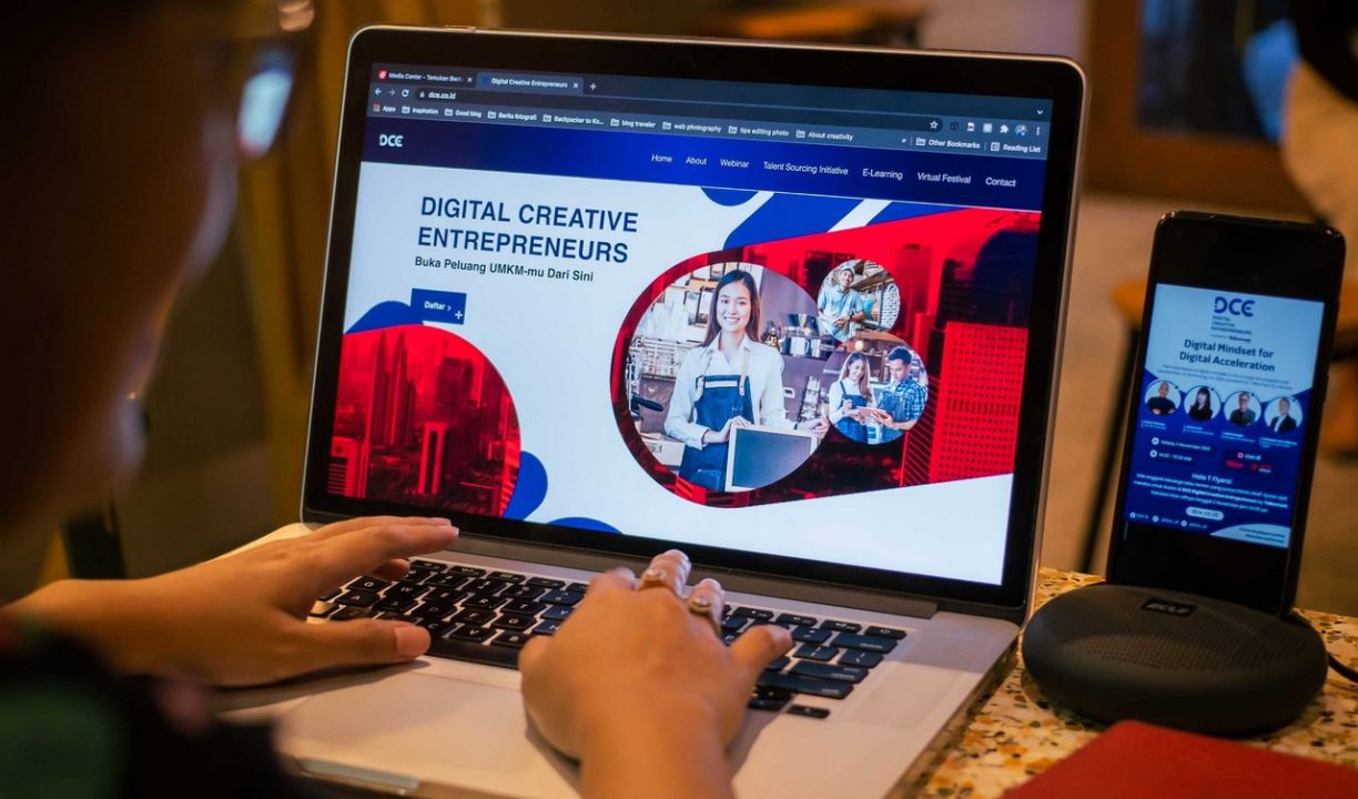 Digital Creative Enterperneurs (DCE) 2021