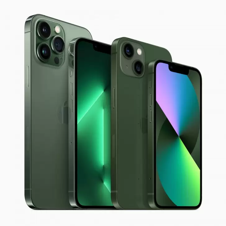 iPhone 13 Series with Green color