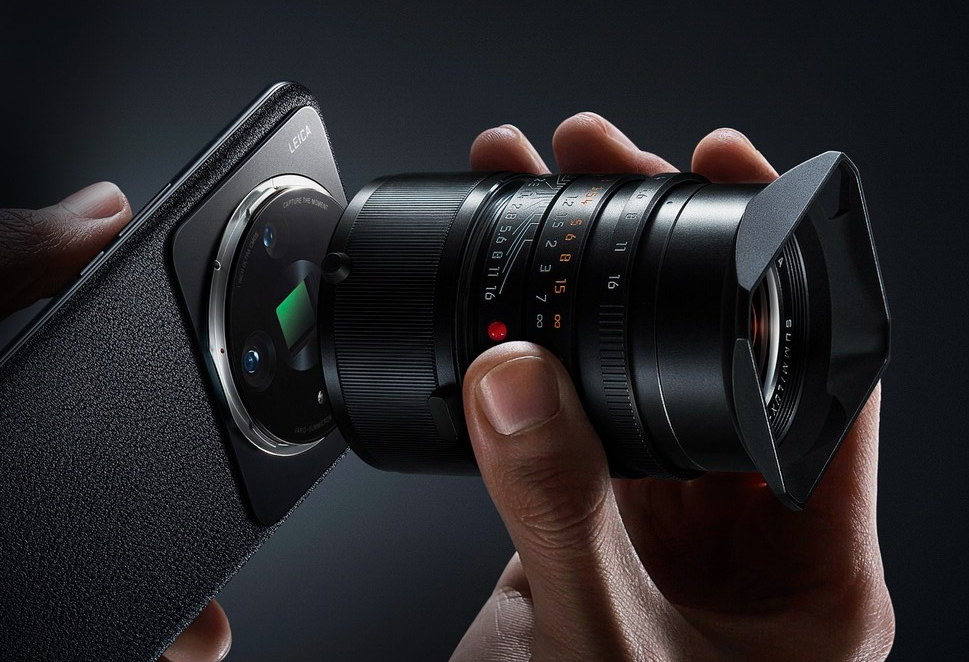 Xiaomi 12S Ultra dengan Lensa Kamera Leica