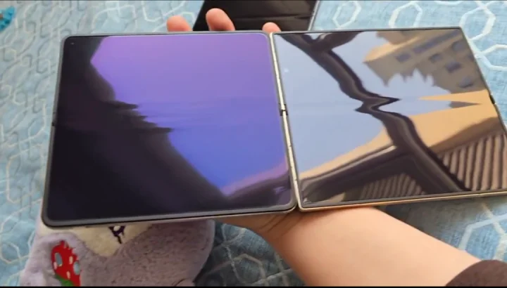 Samsung W Galaxy Z Fold Se Disebut Hampir Tanpa Bekas Lipatan Jagat Review