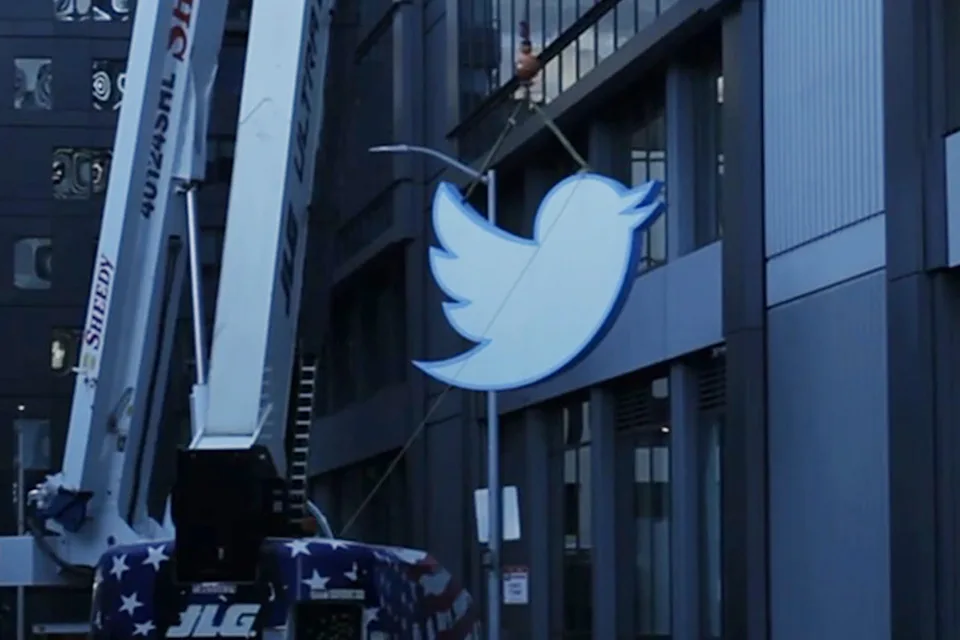 Logo Kantor Twitter Dilelang, Diprediksi Bisa Capai $40.000 1 8c4a0800 0359 11f0 bf79 c958e8aabdd5