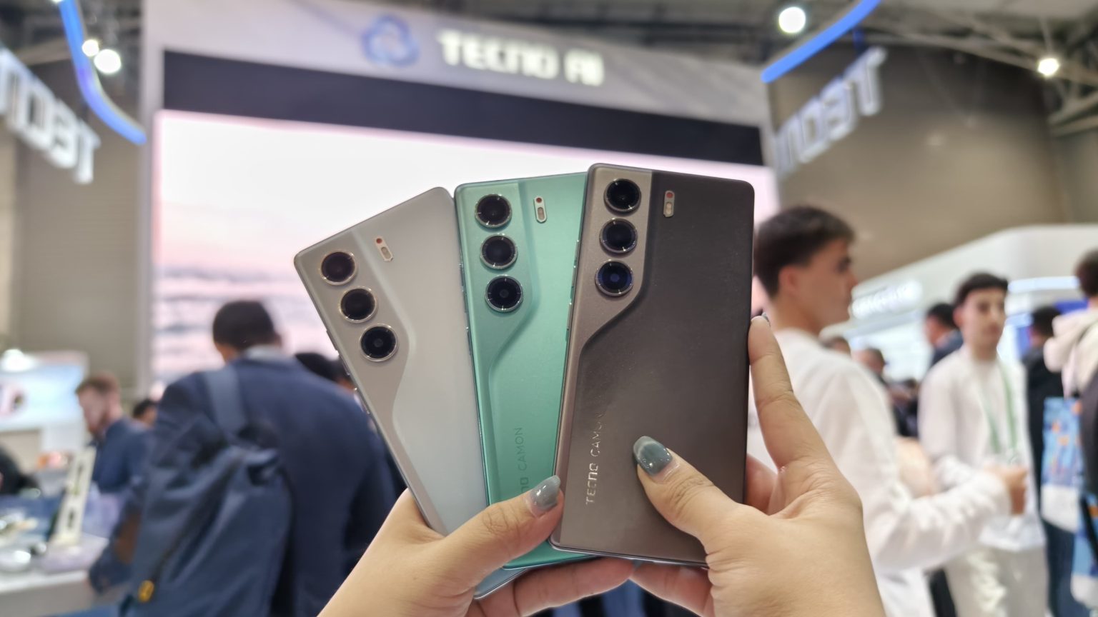 Menjelajahi Cakrawala Teknologi: Gadget Canggih yang Akan Mendominasi 2025 Menjelajahi Cakrawala Teknologi: Gadget Canggih yang Akan Mendominasi 2025