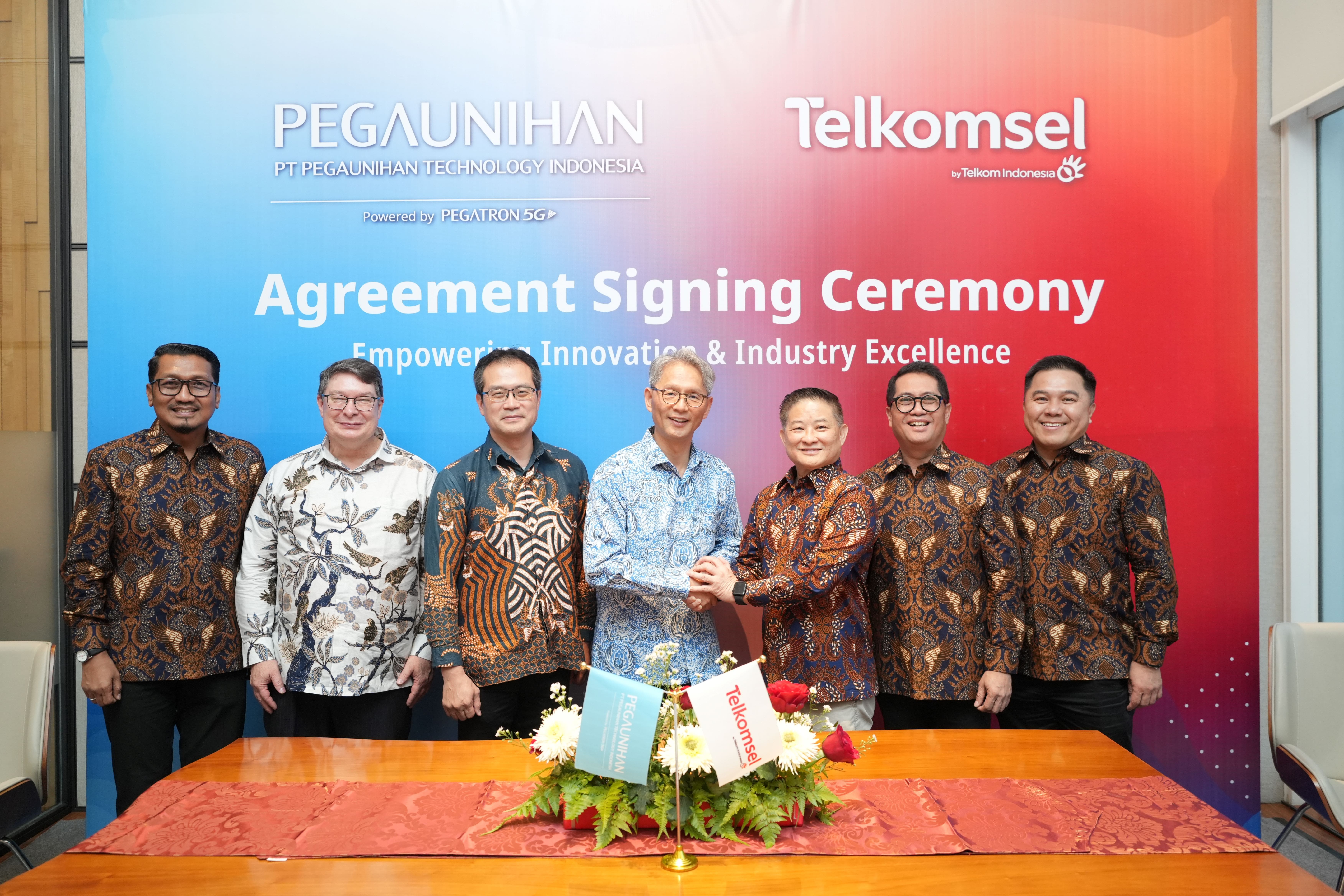 Telkomsel Pegatron Smart Factory 5G
