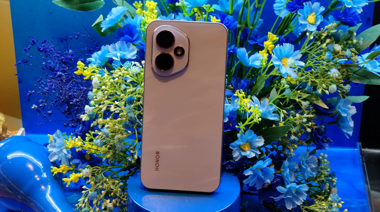 Honor 400 Series Segera Hadir di Indonesia pada 3 Juli! 3 honor 400
