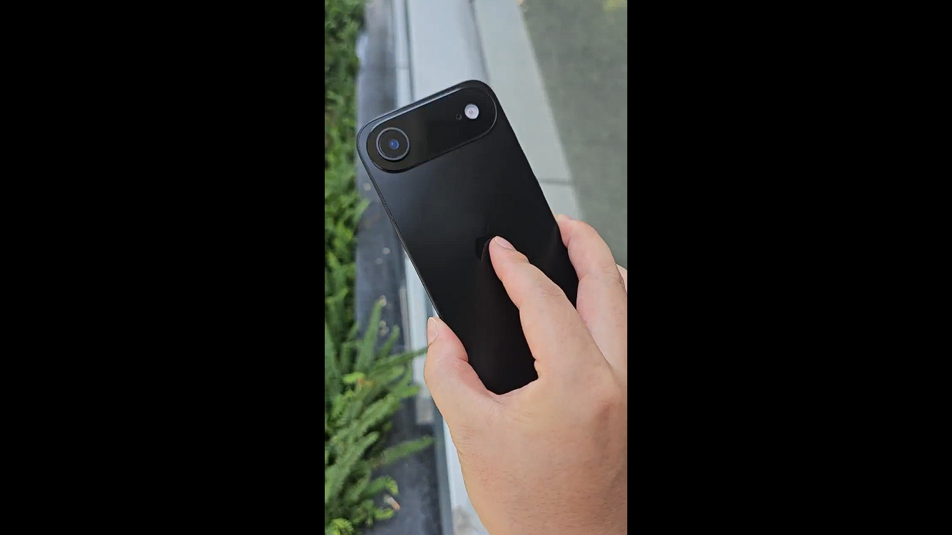 iPhone 17 Air