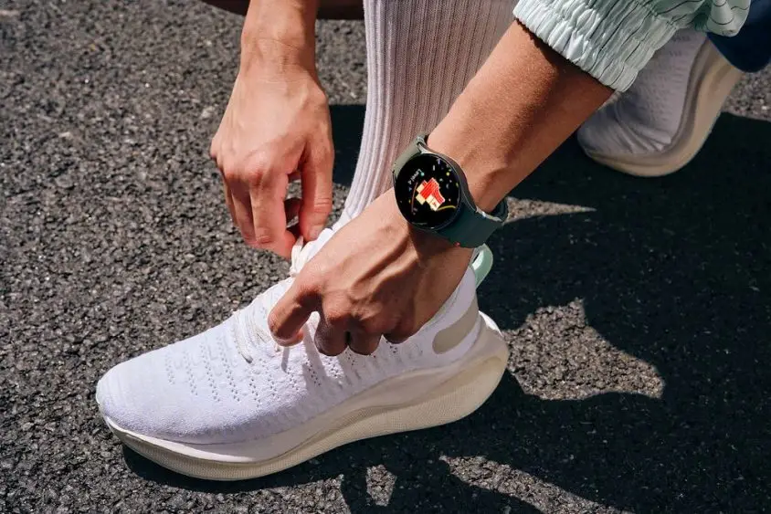 Thumbnail One UI 8 Watch Beta img Running Coach 1000 844x563 1