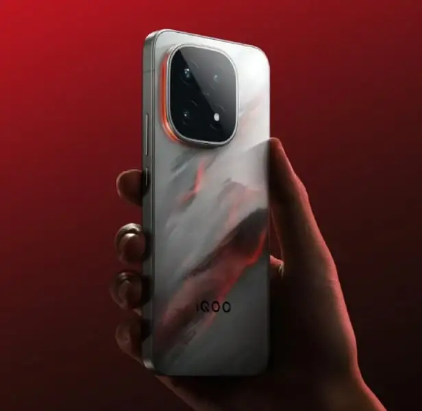 IQOO 15 Dikonfirmasi Bakal Hadir dengan Telefoto Periskop
