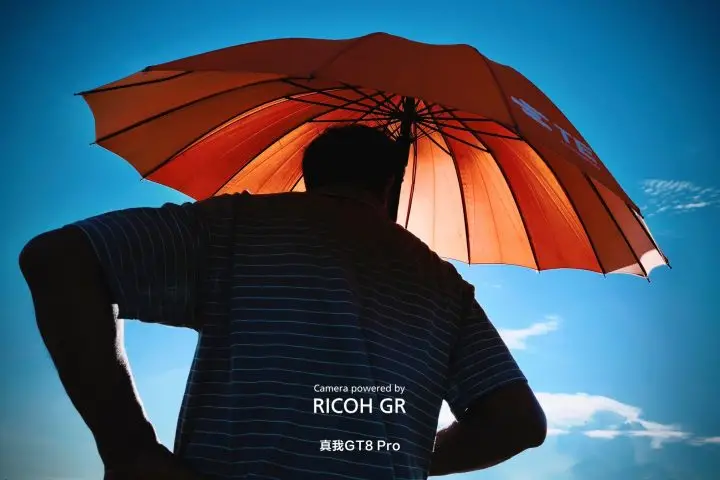 7 realme GT8 Pro x RICOH GR IV
