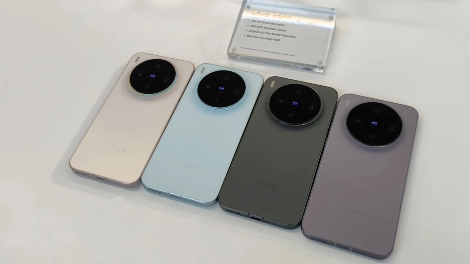 vivo X300 Series Debut, Usung Dimensity 9500 dan Bawa Upgrade Kamera! 3 Screenshot 20251013 232452