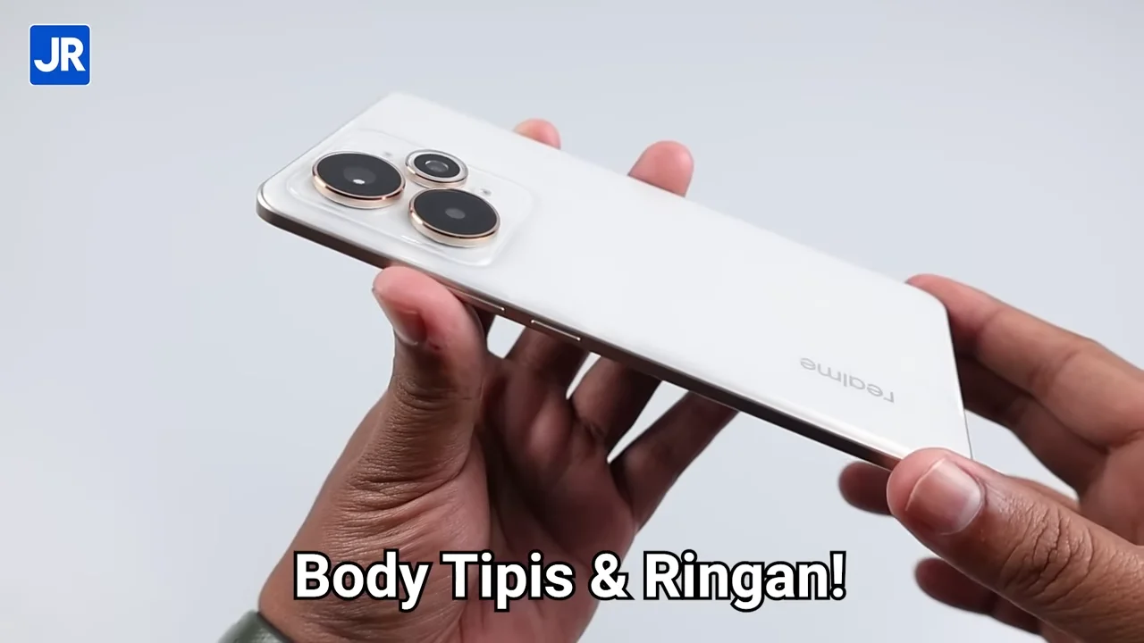Review realme 15 Pro 5G: SD 7 Gen 4, Semua Kamera 50MP dan 4K60, 7000 mAh, Bodi Tipis dan Ringan 2 realme 15 Pro 5G 2