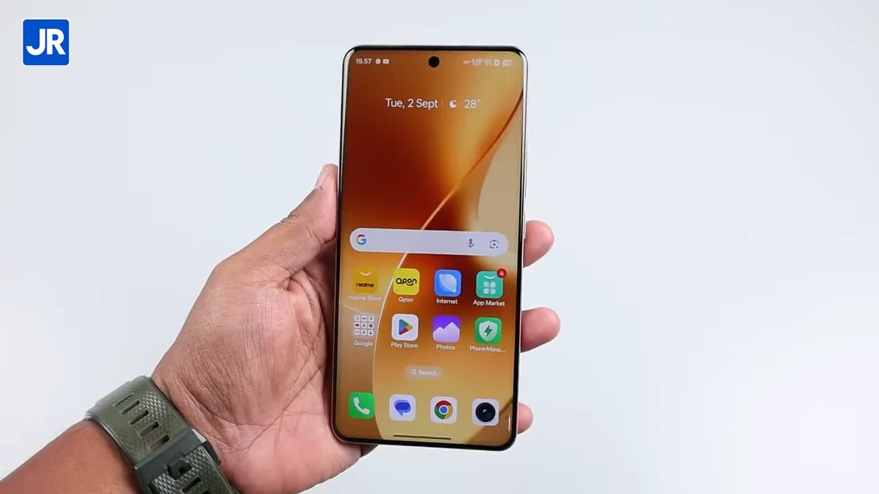 Review realme 15 Pro 5G: SD 7 Gen 4, Semua Kamera 50MP dan 4K60, 7000 mAh, Bodi Tipis dan Ringan 4 realme 15 Pro 5G 4