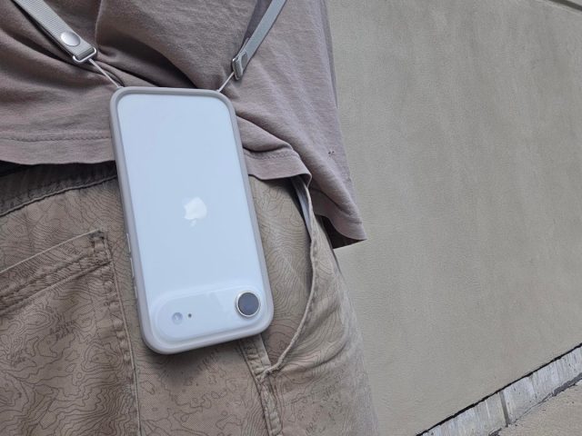 Apple Bakal Kembangkan Casing iPhone dengan Kontrol Input • Jagat Gadget