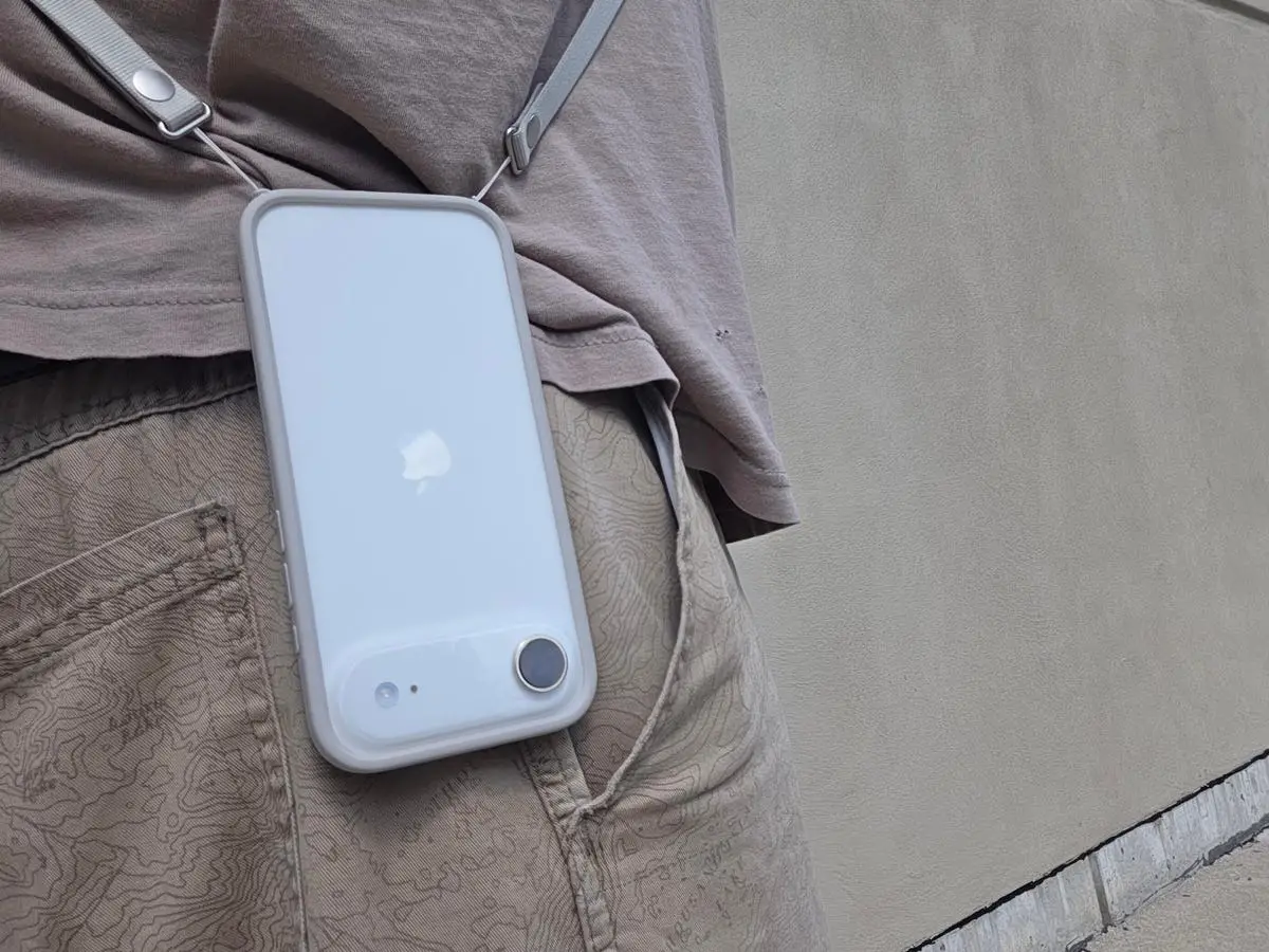 Apple Bakal Kembangkan Casing iPhone dengan Kontrol Input 19 casing iPhone kontrol