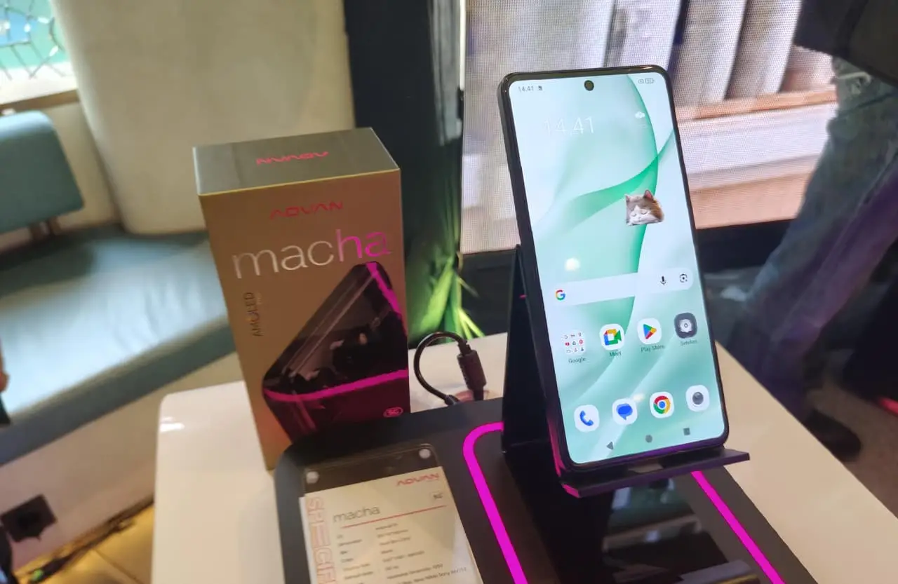 Hands-on Advan Macha 6 Advan Macha 4