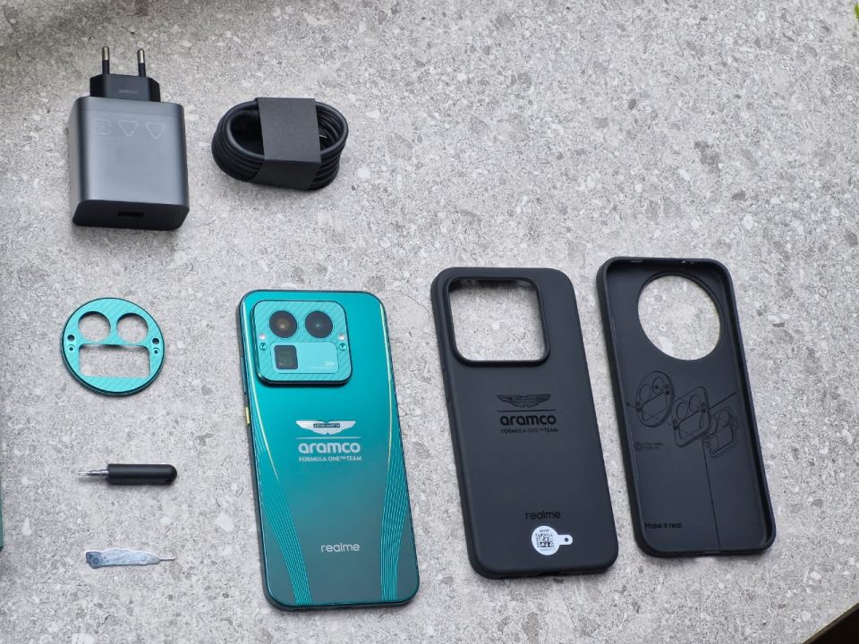 Menggenggam realme GT 8 Pro Dream Edition: Flagship realme GT8 Pro Dream Edition