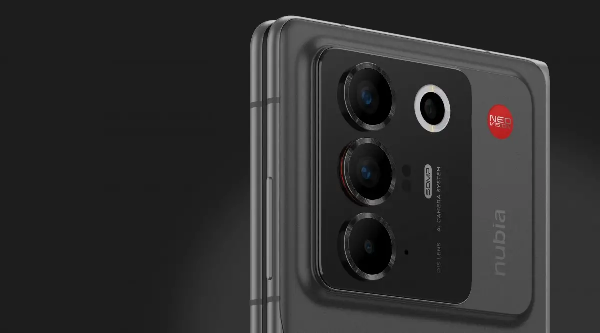 nubia Fold