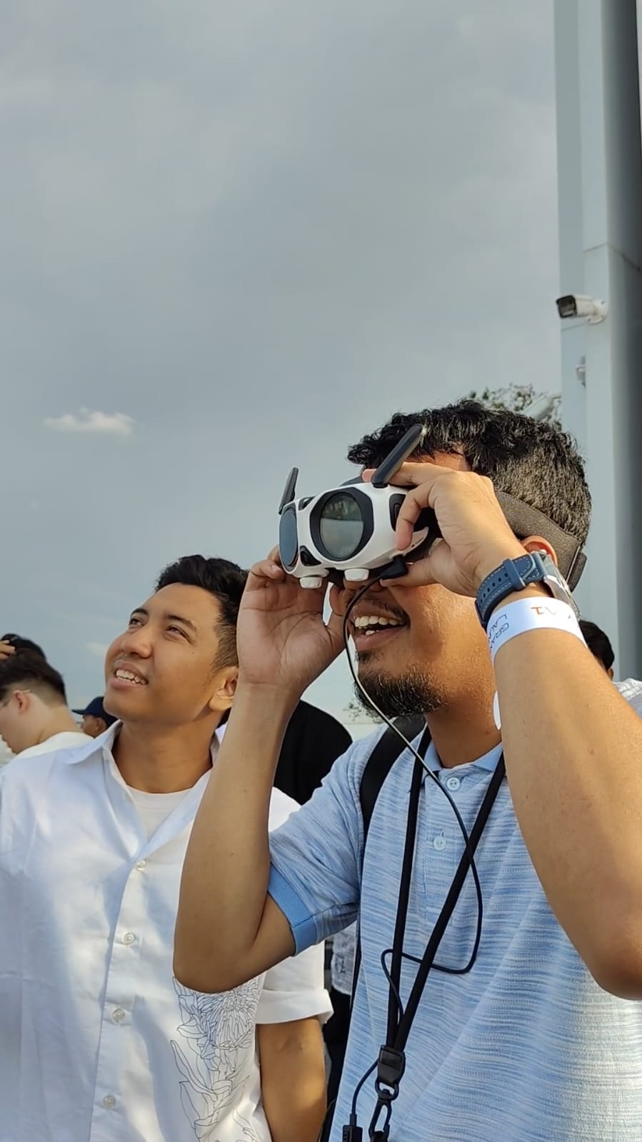 menjajal Drone Insta360 Antigravity A1 3