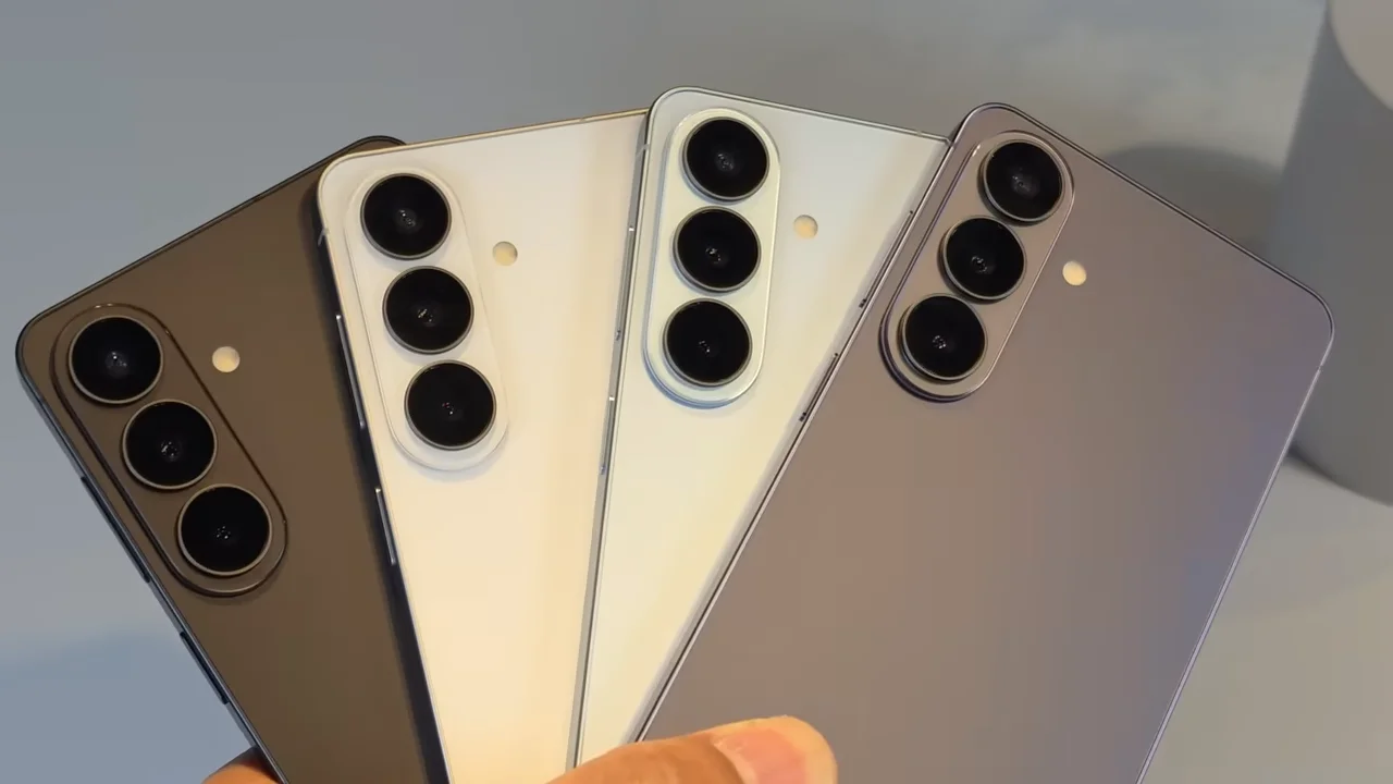 Preview Samsung Galaxy S26 dan S26+: Smartphone Pertama dengan Chip 2nm 2 HP Pertama dgn Chip 2nm Preview Samsung Galaxy S26 dan S26 YouTube 0 55