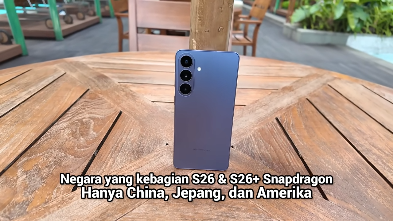 Preview Samsung Galaxy S26 dan S26+: Smartphone Pertama dengan Chip 2nm 8 HP Pertama dgn Chip 2nm Preview Samsung Galaxy S26 dan S26 YouTube 2 45