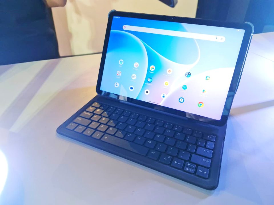 Rangkaian Ekosistem IoT Baru Infinix: Dari Tablet, Powerbank, Earbuds, Hingga AI Glasses 2 Infinix Ekosistem IoT