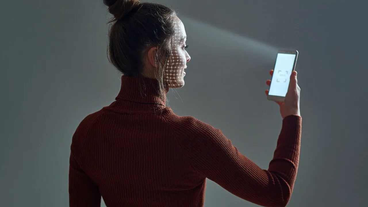 Google Kembangkan Fitur Face Unlock Secanggih Face ID di iPhone!