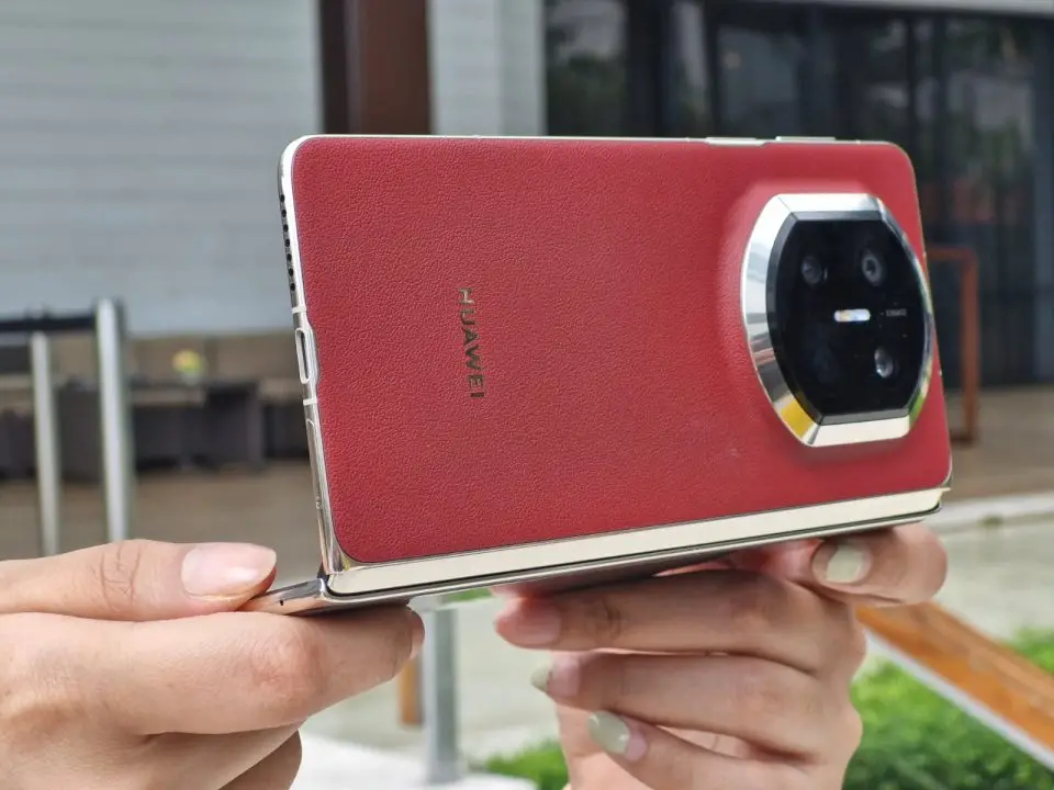 Ini Wujud Huawei Mate X7, Bakal Diboyong Resmi Ke Indonesia