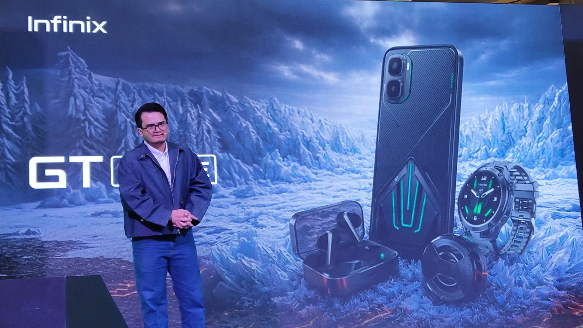 Aksesoris Infinix GT 50 Pro Terbaru: Fan Cooler, Smartwatch, dan TWS Gaming 44 ms