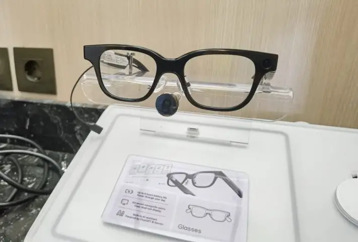 ROKID AI GLasses 2