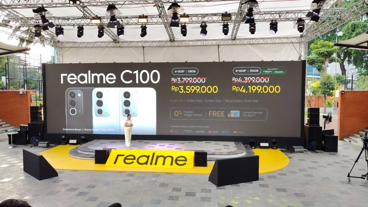 realme C100