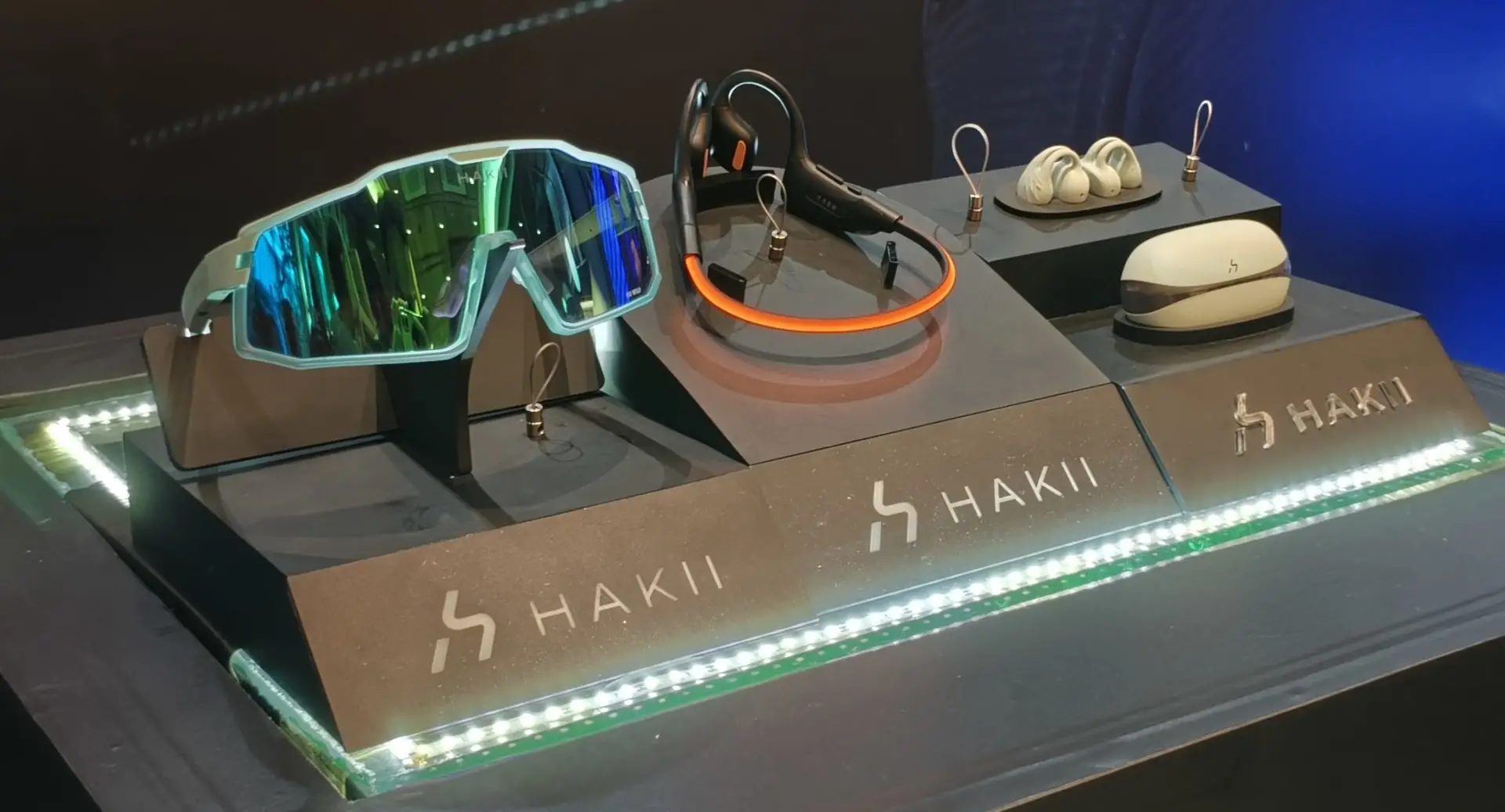 Mengenal Enam Lini Produk HAKII yang Resmi Masuk Indonesia &bull; Jagat Gadget