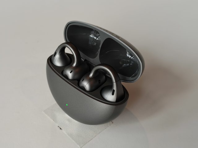 OPPO Enco Clip2