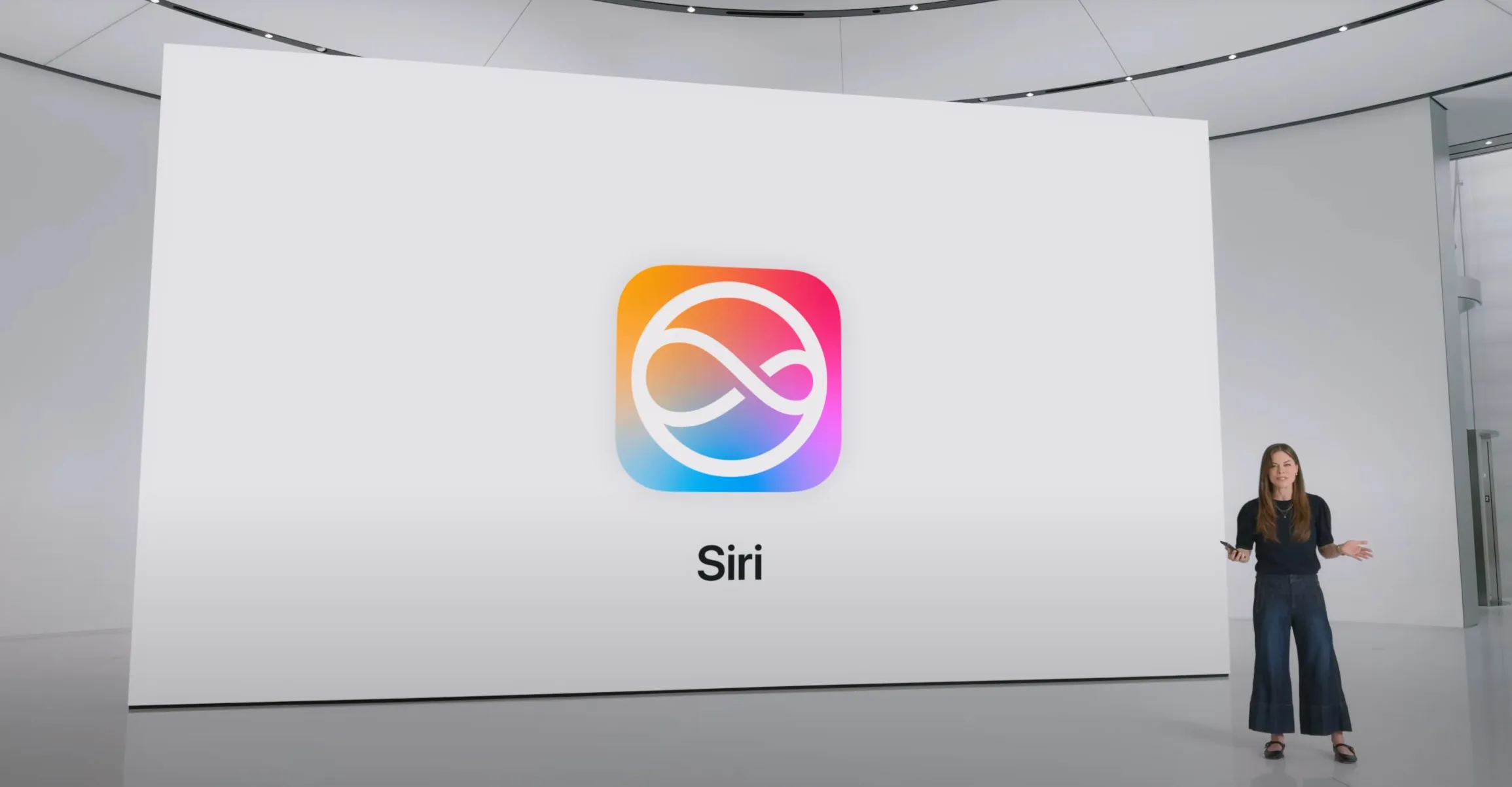 Akibat “New Siri” yang Terus Ditunda, Apple Harus Bayar Kompensasi ke Pengguna