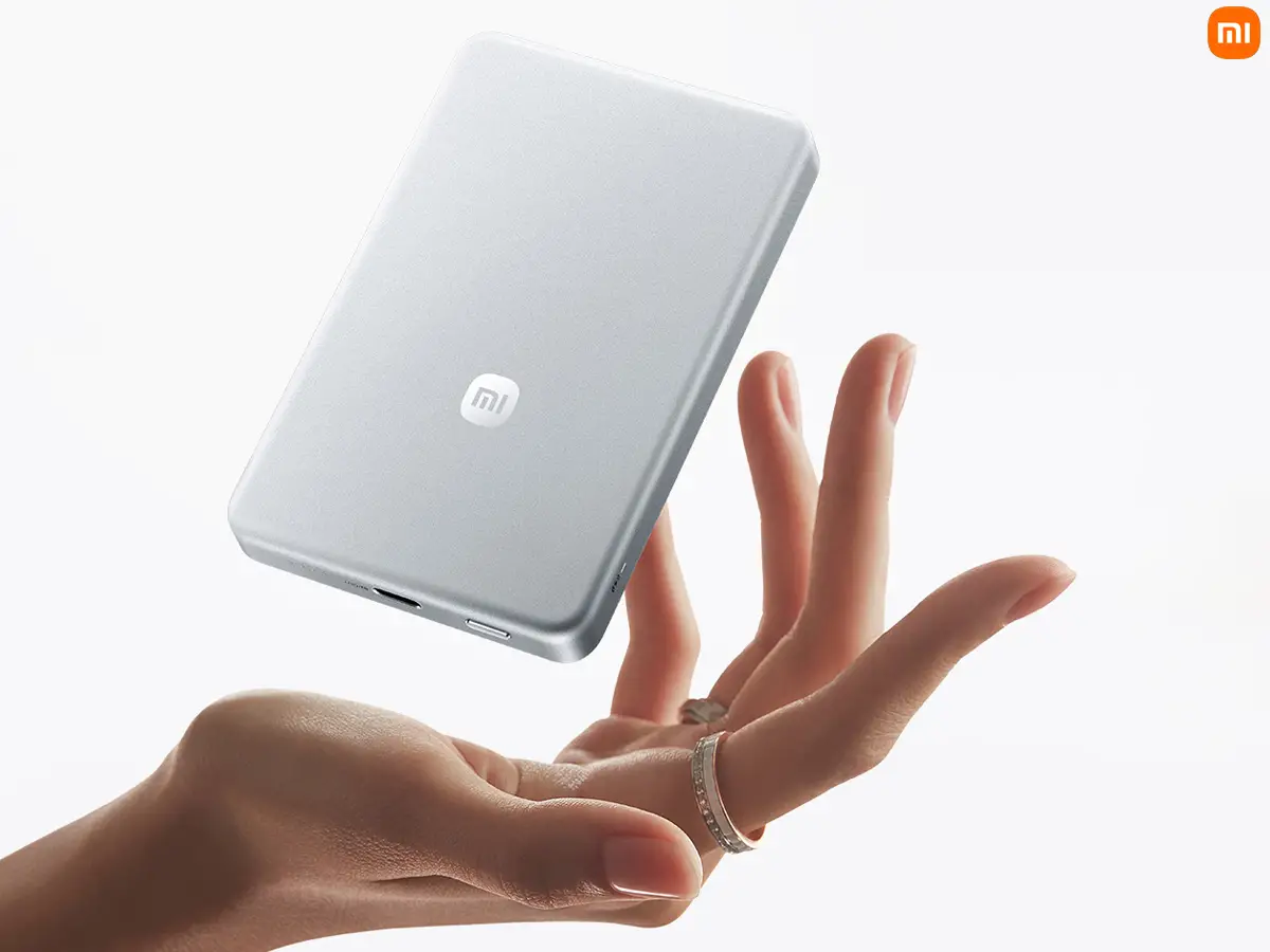 Xiaomi Kenalkan Power Bank Magnetik Ultra Tipis dengan Daya 45W