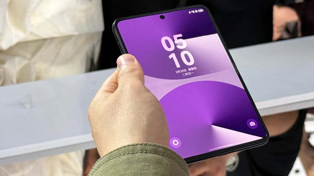 HUAWEI Bakal RIlis Smartphone dengan Aspek Rasio Layar Melebar?