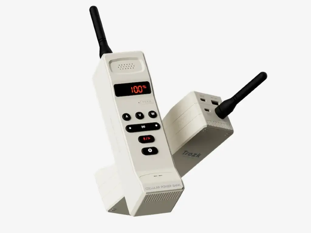 Trokz Luncurkan Power Bank Unik Berfungsi Ganda Jadi Walkie Talkie