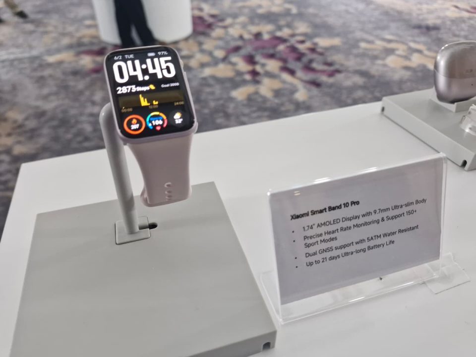 Xiaomi Turut Luncurkan Watch S5, Buds 6, dan Smart Band 10 Pro: Ini Harga dan Spesifikasinya! 4 Xiaomi Smart Band 10 Pro