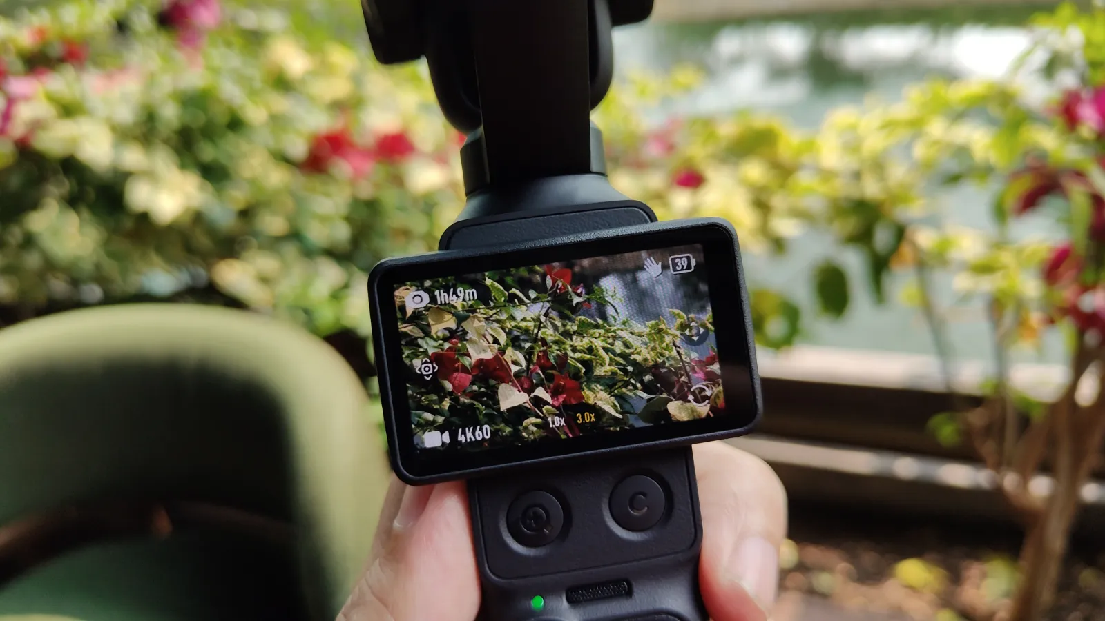 Sudah Rilis di Indonesia, Ini Spesifikasi dan Fitur-Fitur Unggulan dari DJI Osmo Pocket 4P! 3 DJI Osmo Pocket 4P 4