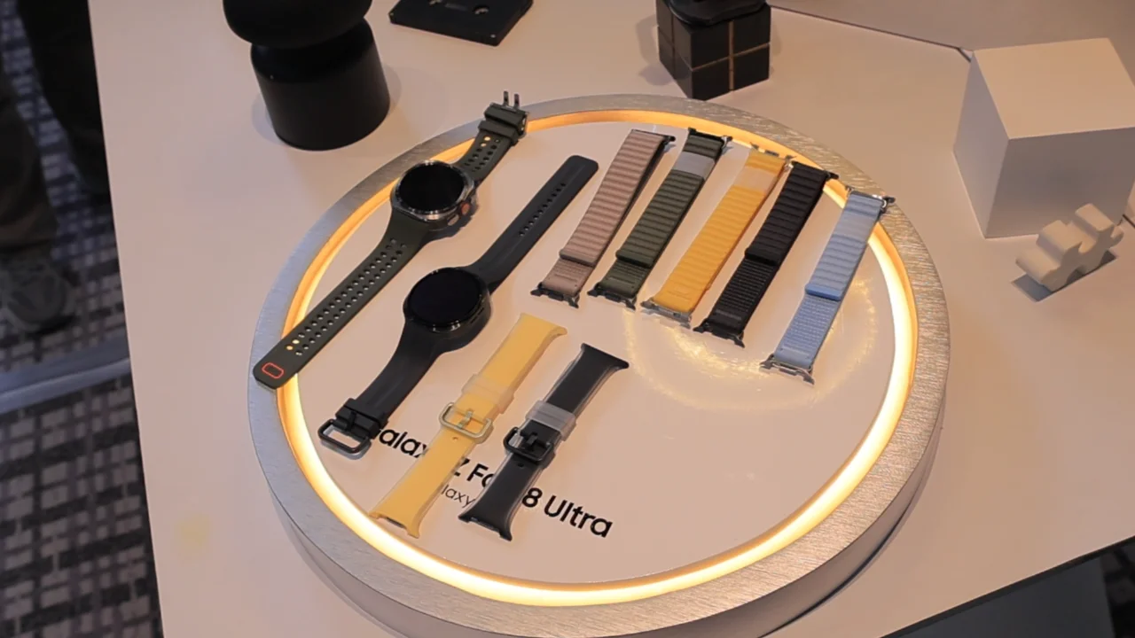 Samsung Galaxy Watch9 dan Galaxy Watch Ultra2 Resmi Diperkenalkan: Punya AI, Snapdragon Wear Elite, dan Fitur Kesehatan Baru 1 Galaxy Watch9 dan Galaxy Watch Ultra2